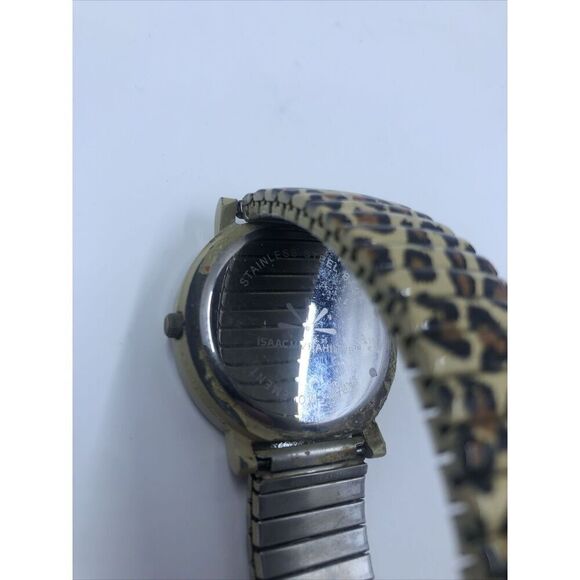 Isaac Mizrahi Watch Women 38mm Leopard Print Stretch Band. Needs Battery - Picture 10 of 14